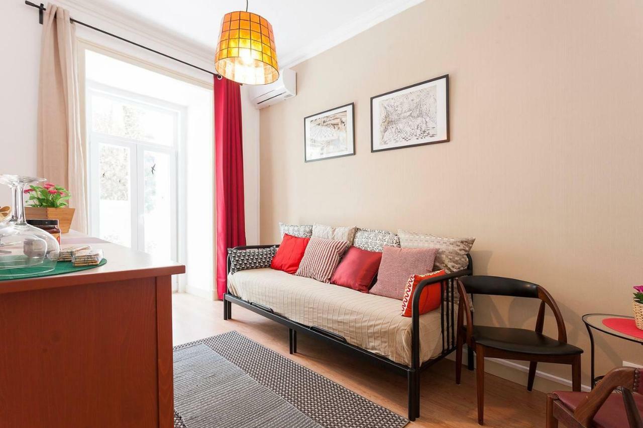 Sunny Orange Garden Apartment In Central Lissabon Exterior foto